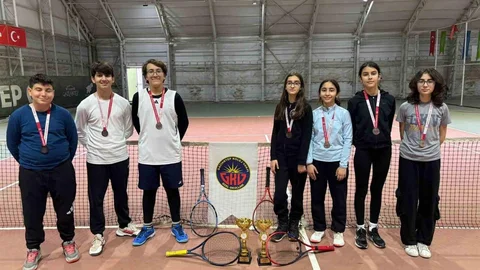 Gaziantep'te Tenis Müsabakaları Sonuçları