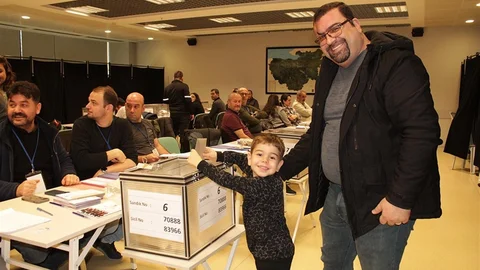 İMO Bursa'da Erdem Tekrar Başkan Seçildi