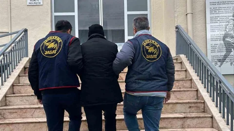 Gediz'de Kasten Öldürme Şüphelisi Yakalandı