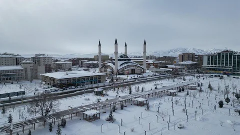Ağrı'da Kar Sonrası Büyüleyici Manzaralar