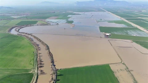 Büyük Menderes'te Sel Tehlikesi Uyarısı