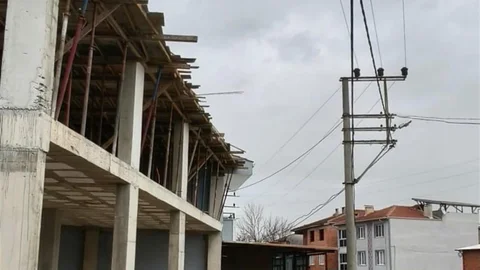 Elektrik Akımına Kapılan İşçi Yaralandı