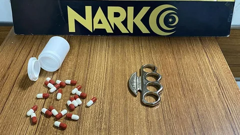 Kula'da Aranan Üç Şahıs Tutuklandı