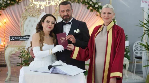 Bilecik'te Genç Çiftin Nikahı Kıyıldı