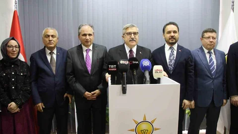 Uşak'ta AK Parti Açıklamaları