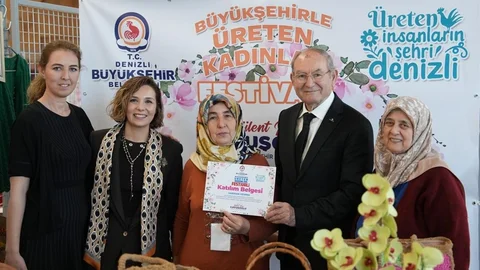 Denizli'de Kadınlar Festivali Gerçekleşti