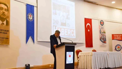 Balıkesir'de Eğitim-Bir-Sen Toplantısı