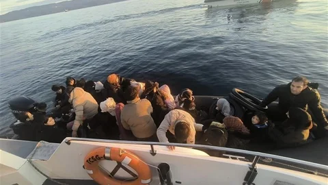 Çanakkale Ayvacık'ta Kaçak Göçmen Operasyonu