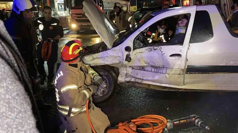 Arnavutköy'de Trafik Kazası Meydana Geldi