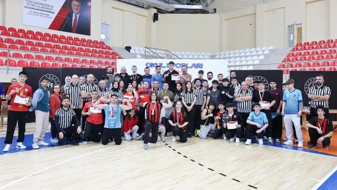 Bilecik'te Bilek Güreşi Müsabakaları Tamamlandı