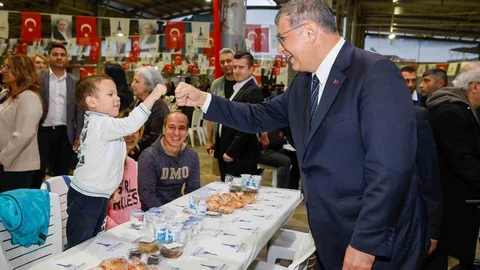 İzmir'de Ramazan İftarları Başlıyor