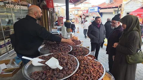 Kütahya'da Hurma Sezonu Başladı