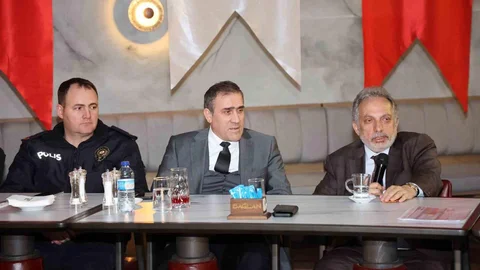 Talas’ta Muhtarlar Toplantısı Gerçekleşti