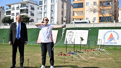 Muratpaşa'da Spor Okulları Başladı