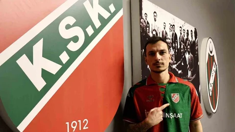 İzmir Karşıyaka'da İlyas Ural Forma Giyecek