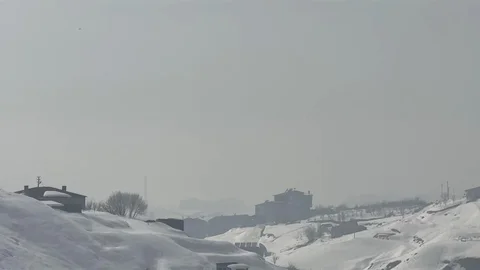 Yüksekova'da Uçuşlar İptal Edildi