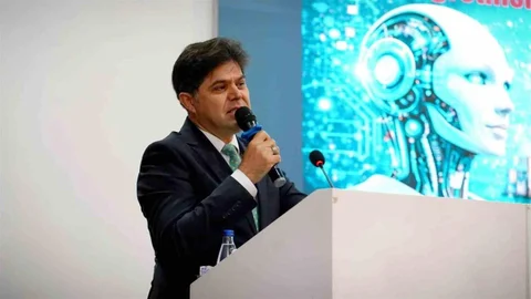 Mersin'de Yapay Zeka Eğitimi Başladı