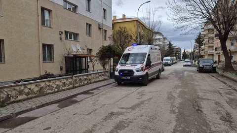 Gıda Zehirlenmesi Eskişehir'de Ekipleri Harekete Geçirdi