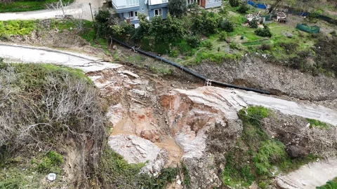 Alanya’da Sağanak Yağışın Sonrası Hasar Tespit Edildi