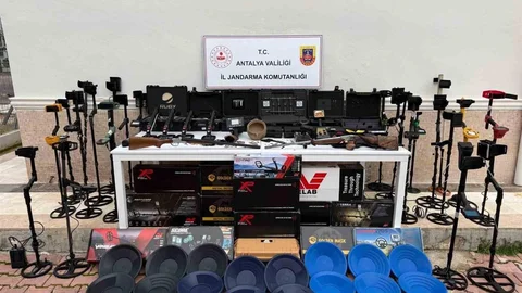 Antalya'da Tarihi Eser Operasyonu