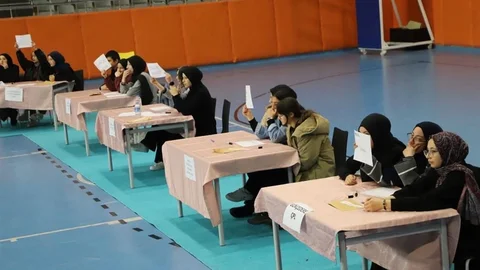 Bayburt'ta Bilgi Yarışması Düzenlendi