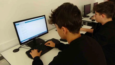 Yozgat'ta Gençler Geleceğe Hazırlanıyor