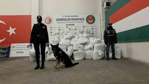 Edirne'de Büyük Esrar Yakalama