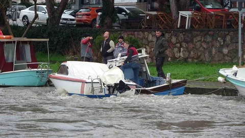 Çanakkale'de Balıkçıların Nöbeti