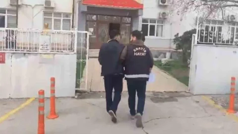 Erzin'de Hırsızlık Şüphelisi Tutuklandı