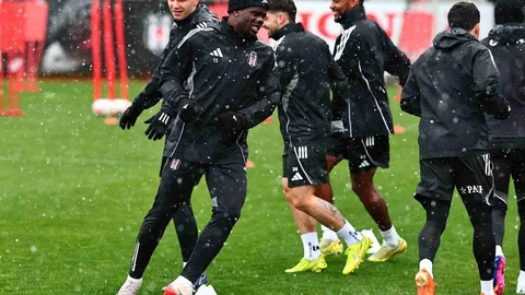 Beşiktaş, Göztepe Maçına Hazırlanıyor