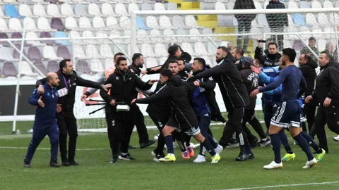 Ankara'da Futbol Maçında Kavga Yaşandı
