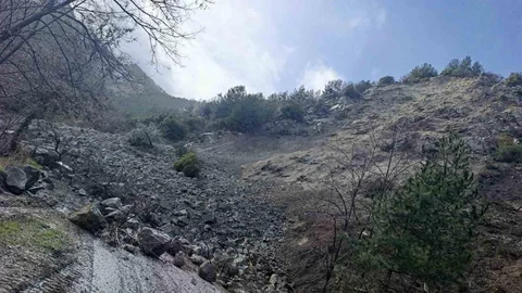 Buldan'da Yol Kapandı