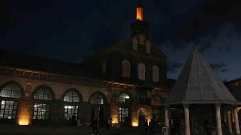 Diyarbakır'da Ramazan İlk Teravih Namazı Kılındı