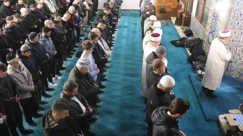 Sakarya’da İlk Teravih Namazı Kılındı