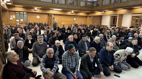 Kulu'da İlk Teravih Namazı Heyecanı