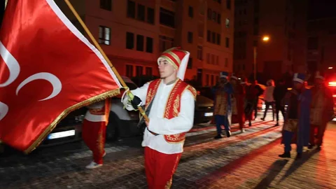 Nevşehir'de Mehteranla Sahura Kalktılar