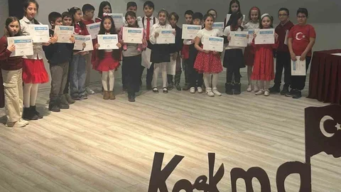 Kütahya'da Öğrencilere Marş Yarışması Düzenlendi