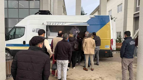 Hatay'da Hastanelerde Çorba Dağıtımı