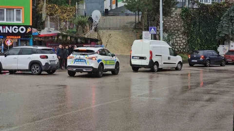 Zonguldak'ta Anaokulu Önünde Kaza