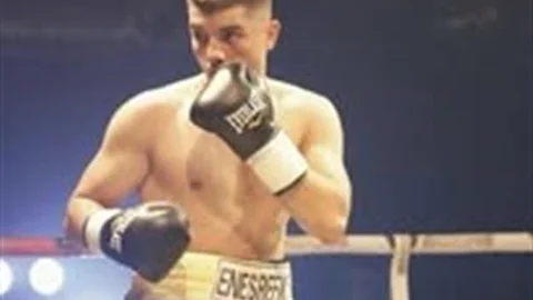 Balıkesirli Boksör Enes Refik Çiftçi Sofya'da
