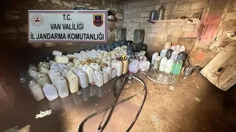 Van'da Kaçak Motorin Operasyonu