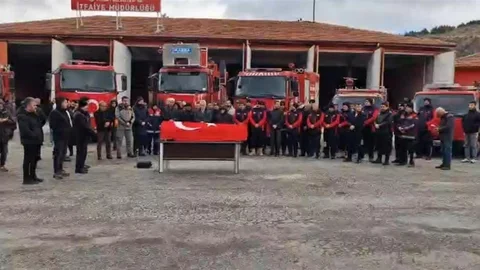 Vefat Eden İtfaiyeci İçin Tören Düzenlendi