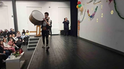 Öğrencilerden Ramazan Tiyatro Gösterisi