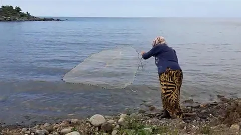 Rize Ardeşen'de Balık Tutma Keyfi