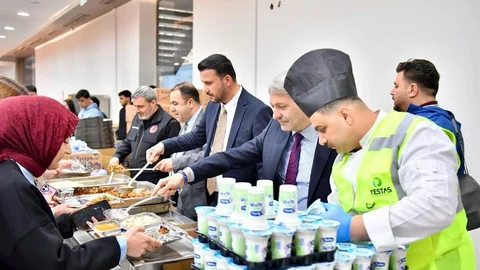 Yeşilyurt’ta Ramazan İftar Sofrası Kuruldu