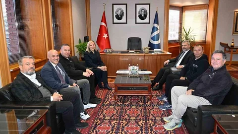 Eskişehir'de Tenis Federasyonu Ziyareti