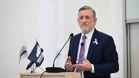 Bursa'da Gençlere Dönüşüm Mesajı