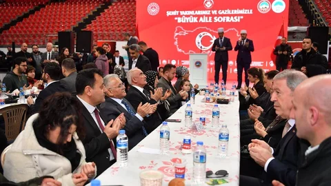 Kayseri'de Şehit Aileleriyle İftar Yapıldı