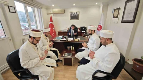 Şaphane'de Din Görevlilerine Tören Düzenlendi