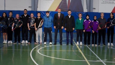 Bilecik'te Tenis Turnuvası Sonlandı